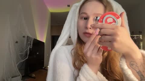 Alisa online show from 29, 10, 2025