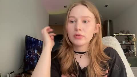 Alisa online show from 9, 4, 2026