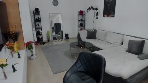 Snapshot of wicked_hilde chatting on 17, 1, 2025 Milf Amy online show from 17, 1, 2025