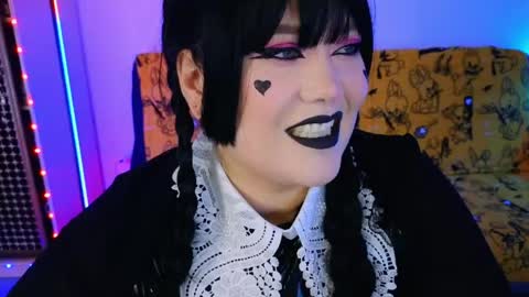 Laura  online show from 3, 6, 2026