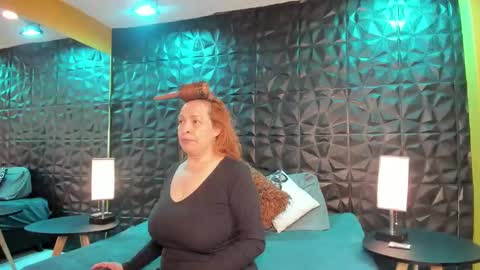 Snapshot of wife_mature chatting on 2, 1, 2025 sussy online show from 2, 1, 2025