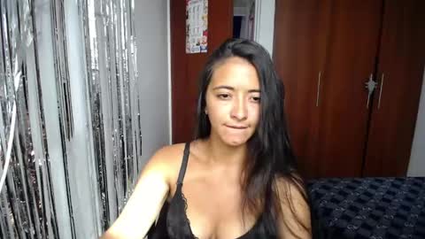 Ilauren online show from 20, 5, 2026