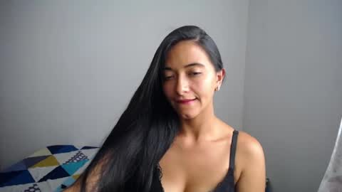 Snapshot of wifhot chatting on 4, 6, 2026 Ilauren online show from 4, 6, 2026