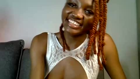 Snapshot of wild_flowerrr chatting on 23, 7, 2026 wifey online show from 23, 7, 2026