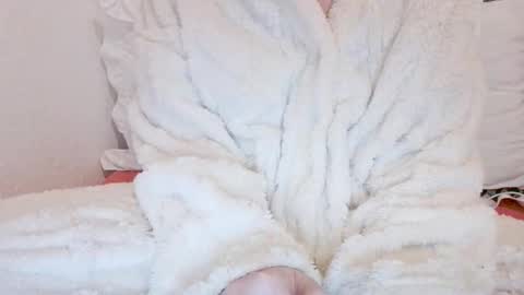 Ella online show from 31, 1, 2026