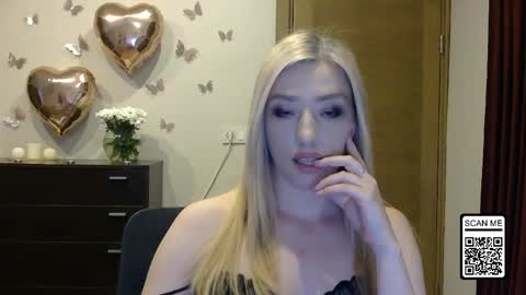 Snapshot of wild_silk_desire chatting on 2, 5, 2026 Alina online show from 2, 5, 2026