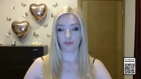 Snapshot of wild_silk_desire chatting on 14, 5, 2026 Alina online show from 14, 5, 2026