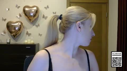Snapshot of wild_silk_desire chatting on 16, 5, 2026 Alina online show from 16, 5, 2026