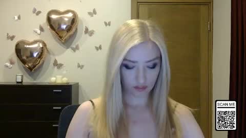 Snapshot of wild_silk_desire chatting on 17, 5, 2026 Alina online show from 17, 5, 2026