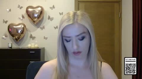 Snapshot of wild_silk_desire chatting on 26, 5, 2026 Alina online show from 26, 5, 2026