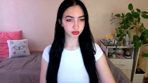 Alena online show from 8, 6, 2026