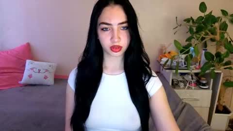 Alena online show from 10, 6, 2026