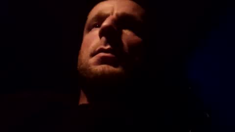 Snapshot of wildmike93 chatting on 5, 10, 2025 wildmike93 online show from 5, 10, 2025