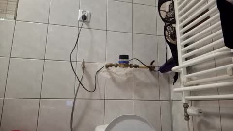 Snapshot of wildmike93 chatting on 20, 10, 2025 wildmike93 online show from 20, 10, 2025