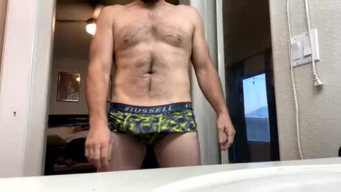 Snapshot of wildtravelers chatting on 1, 11, 2025 wildtravelers online show from 1, 11, 2025