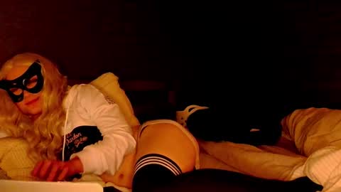 Willa Mae  online show from 3, 2, 2026