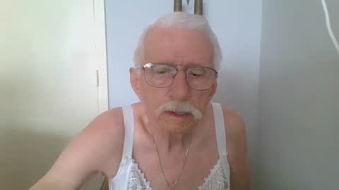Snapshot of willem77779 chatting on 17, 6, 2026 willem77779 online show from 17, 6, 2026