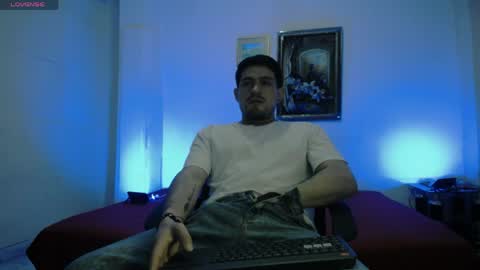 Snapshot of william_steel_ chatting on 17, 4, 2026 William Steel online show from 17, 4, 2026