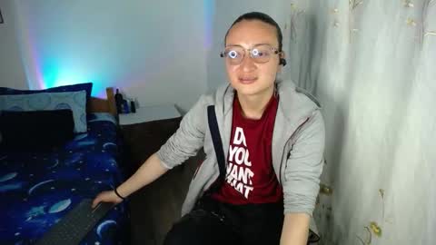 Snapshot of willmonkey chatting on 15, 2, 2026 willmonkey online show from 15, 2, 2026