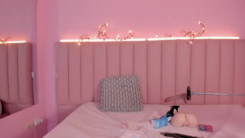 willturneer online show from 11, 4, 2026