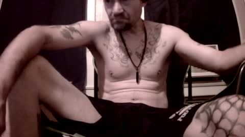 Snapshot of willydogg83 chatting on 4, 7, 2026 willydogg83 online show from 4, 7, 2026