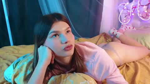 Snapshot of wilmajonson chatting on 2, 3, 2026 Vicki3 online show from 2, 3, 2026