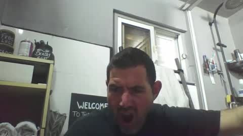 Snapshot of windowpane5 chatting on 20, 9, 2025 windowpane online show from 20, 9, 2025