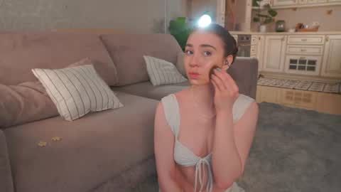 Lillian online show from 13, 6, 2026