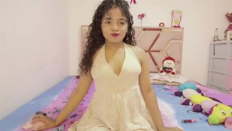  Winnifer Gonzalez  online show from 26, 5, 2026