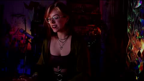 Snapshot of witch_fiona chatting on 3, 12, 2024 Goddess of two strapons - Mr. long Don Mr. Pinky online show from 3, 12, 2024