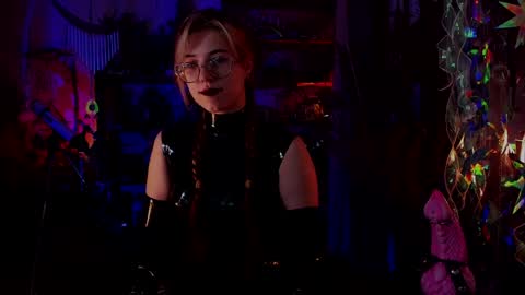 Snapshot of witch_fiona chatting on 15, 12, 2024 Goddess of two strapons - Mr. long Don Mr. Pinky online show from 15, 12, 2024
