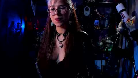 Snapshot of witch_fiona chatting on 19, 2, 2025 Goddess of two strapons - Mr. long Don Mr. Pinky online show from 19, 2, 2025