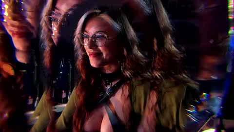 Snapshot of witch_fiona chatting on 9, 10, 2025 Goddess of two strapons - Mr. long Don Mr. Pinky online show from 9, 10, 2025