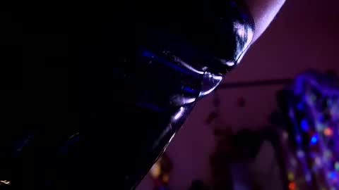 Snapshot of witch_fiona chatting on 14, 5, 2026 Goddess of two strapons - Mr. long Don Mr. Pinky online show from 14, 5, 2026