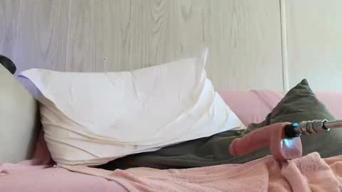 Snapshot of witchbitchmommy chatting on 12, 9, 2025 witchbitchmommy online show from 12, 9, 2025