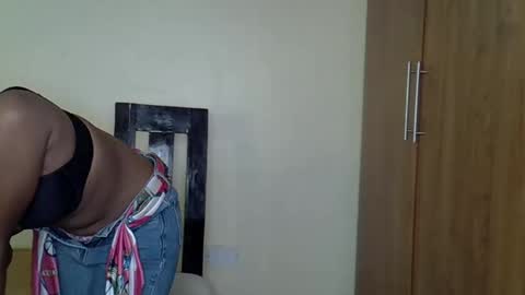 girlie o online show from 14, 1, 2025