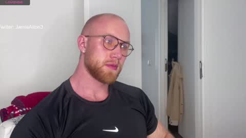 Snapshot of wlademarbergs chatting on 5, 2, 2025 Wlademar online show from 5, 2, 2025