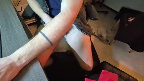 wnhz27 online show from 3, 1, 2025