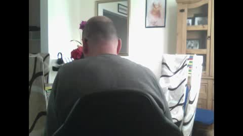 wobble444 online show from 2, 12, 2025