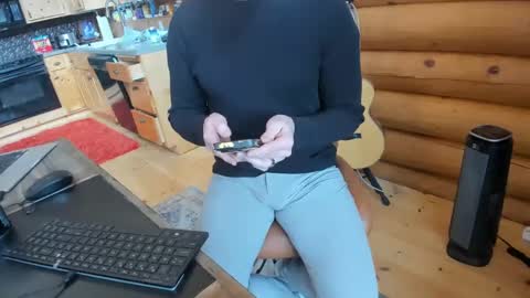 Snapshot of wobbleon chatting on 20, 1, 2025 Gobbleon online show from 20, 1, 2025
