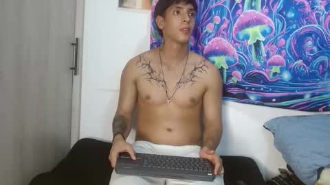 wolf_light online show from 20, 12, 2025