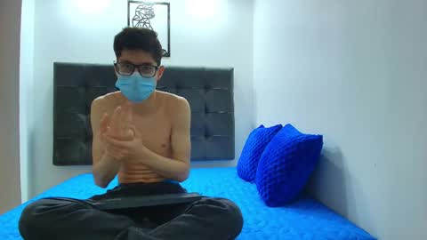  W O L F  online show from 21, 1, 2025