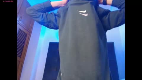  W O L F  online show from 26, 9, 2025