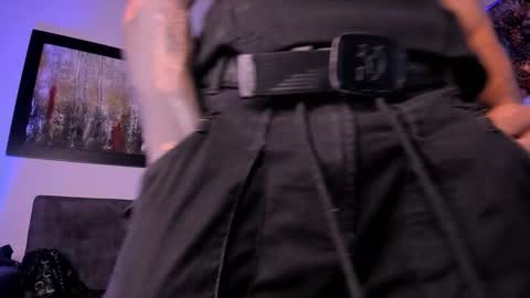 Snapshot of wolferatus chatting on 23, 10, 2025 wolferatus online show from 23, 10, 2025