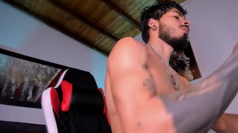 Snapshot of wolferatus chatting on 7, 11, 2025 wolferatus online show from 7, 11, 2025