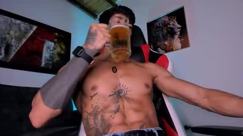 Snapshot of wolferatus chatting on 8, 11, 2025 wolferatus online show from 8, 11, 2025