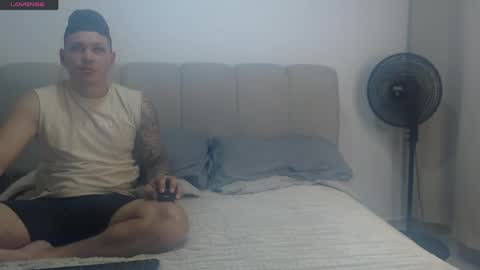 Sofia And Thomas online show from 8, 5, 2026