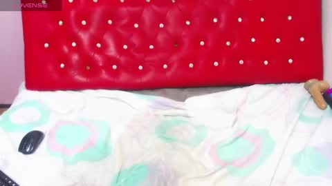   online show from 23, 2, 2025