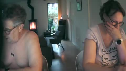 woodwurm and Snoeske online show from 24, 1, 2025