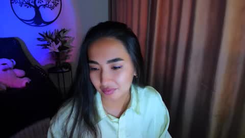 dudetta Kim online show from 26, 10, 2025